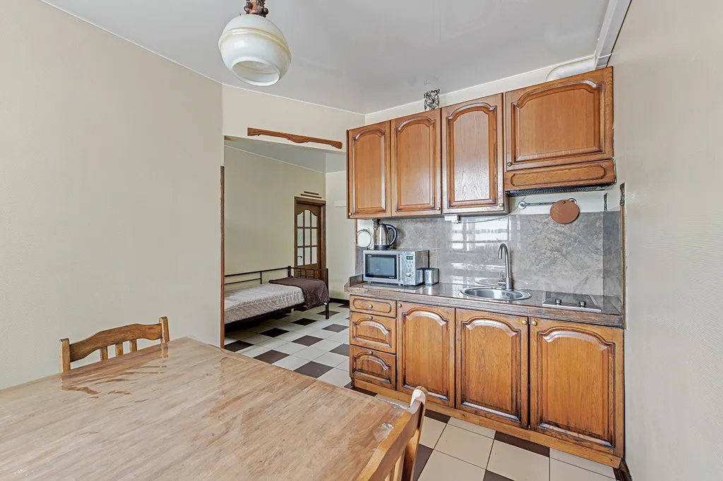 Квартира однокомнатная на улице Ольховой, 42 м², Дмитров — кухня