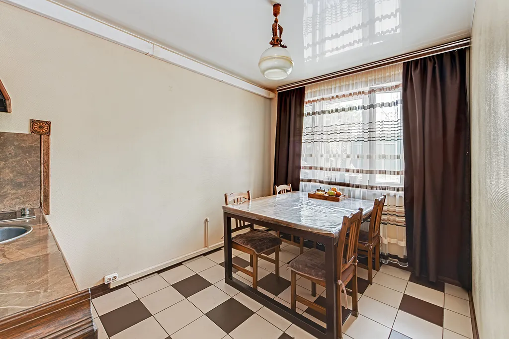 Квартира однокомнатная на улице Ольховой, 42 м², Дмитров — кухня, фото 3