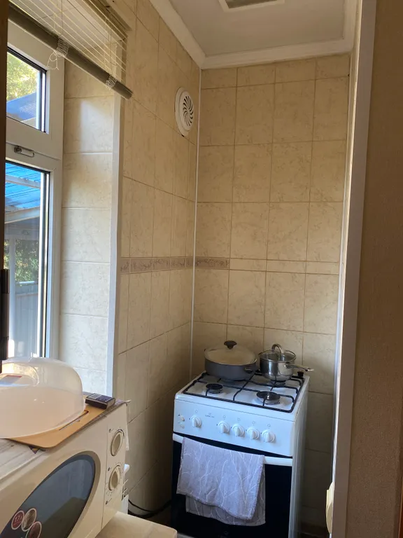 Квартира трёхкомнатная в переулке Володарского, 68 м², Каменск-Шахтинский — фото 18