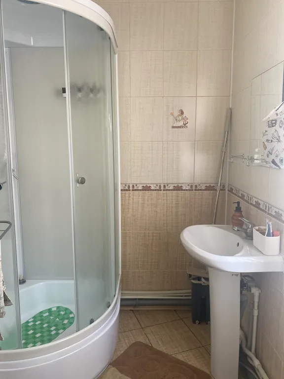 Квартира трёхкомнатная в переулке Володарского, 68 м², Каменск-Шахтинский — фото 19