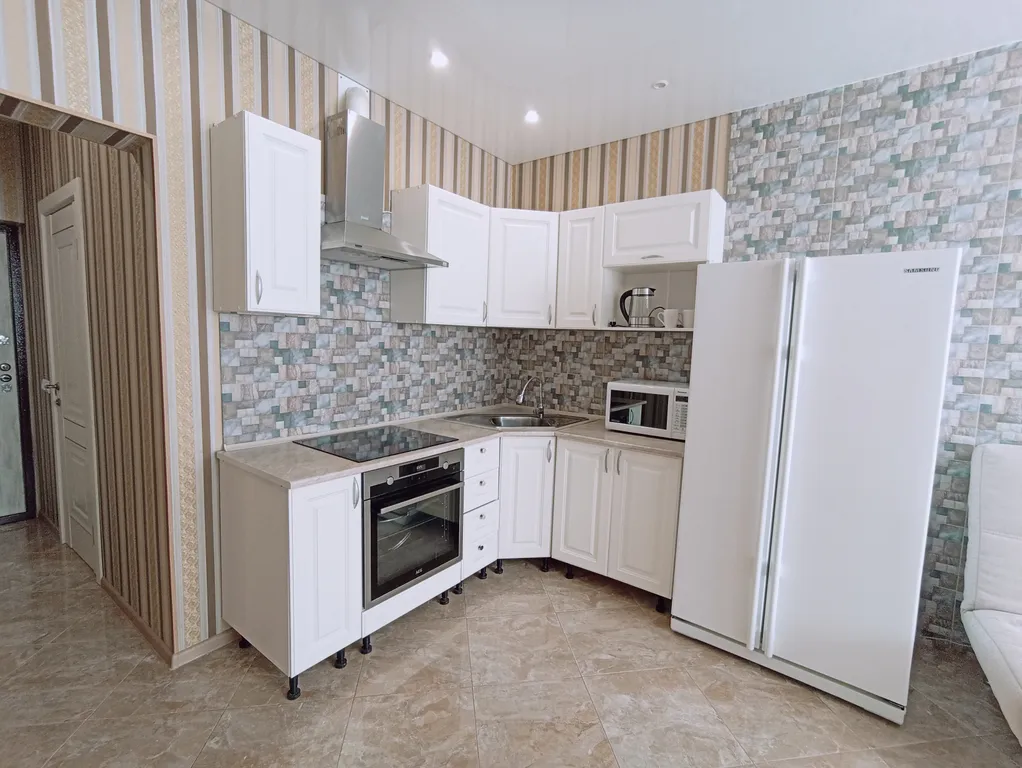 Квартира однокомнатная на улице Владимирской, 46 м², Анапа — кухня, фото 2