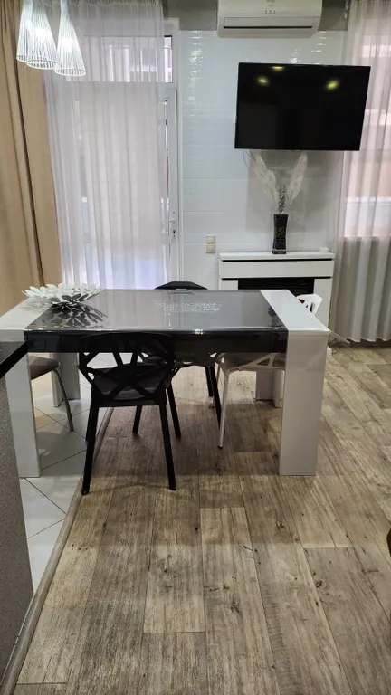 Студия однокомнатная на улице Тростниковой, 32 м², Сириус — фото 23
