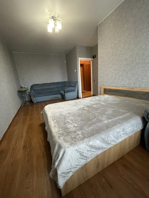 Квартира однокомнатная в Свердловском, 33 м², Иркутск — спальня, фото 2