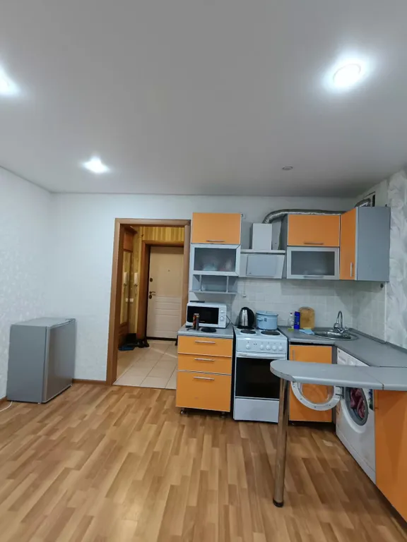 Квартира однокомнатная на проспекте Тракторостроителее, 35 м², Чебоксары — кухня