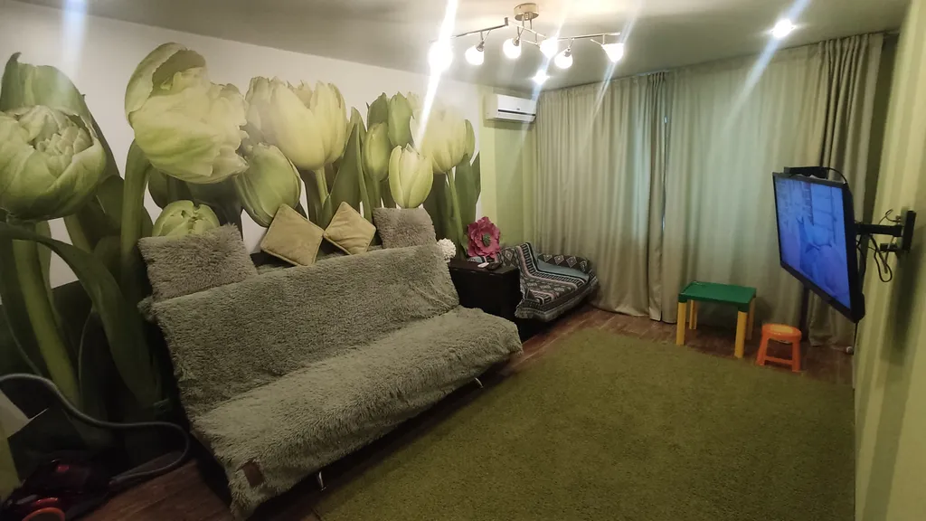 Квартира однокомнатная на бульваре Ивана Финютина, 35 м², Самара — спальня, фото 3