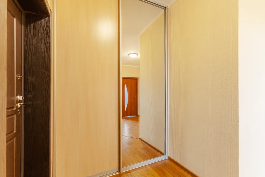 Квартира двухкомнатная в Октябрьском, 60 м², Самара — фото 34