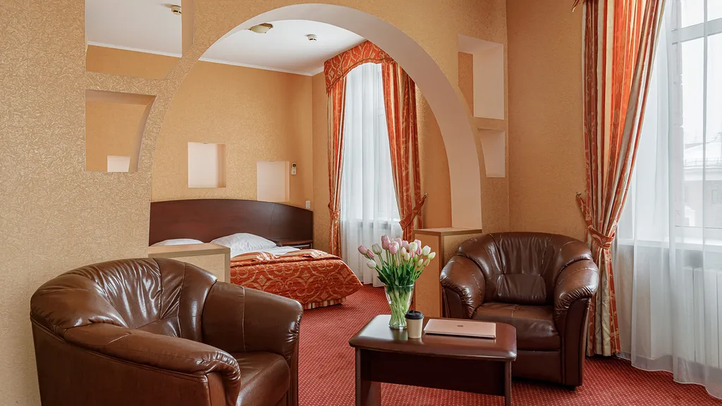 Двухместный номер с 1 кроватью Полулюкс