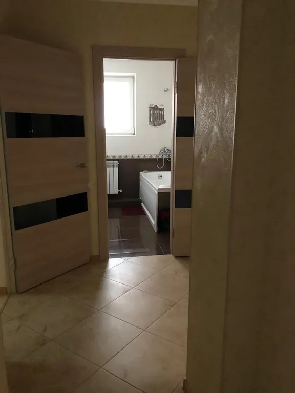 Квартира двухкомнатная на улице Майской, 73 м², Ессентуки — фото 5