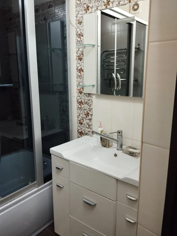 Квартира двухкомнатная на улице Плещеевской, 65 м², Переславль-Залесский — ванная комната