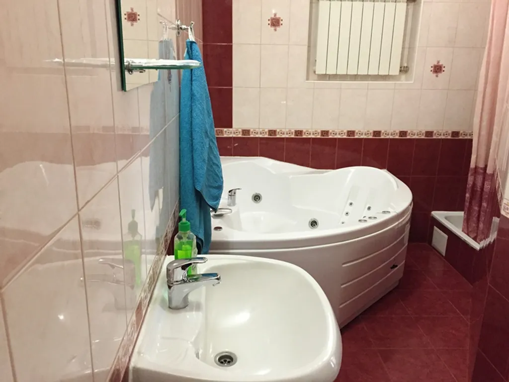 Трёхместный номер люкс