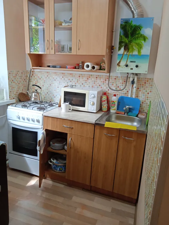 Квартира двухкомнатная на улице Чкалова, 41 м², Сальск — фото 10