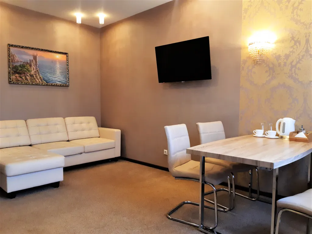 Двухкомнатный Люкс с завтраком