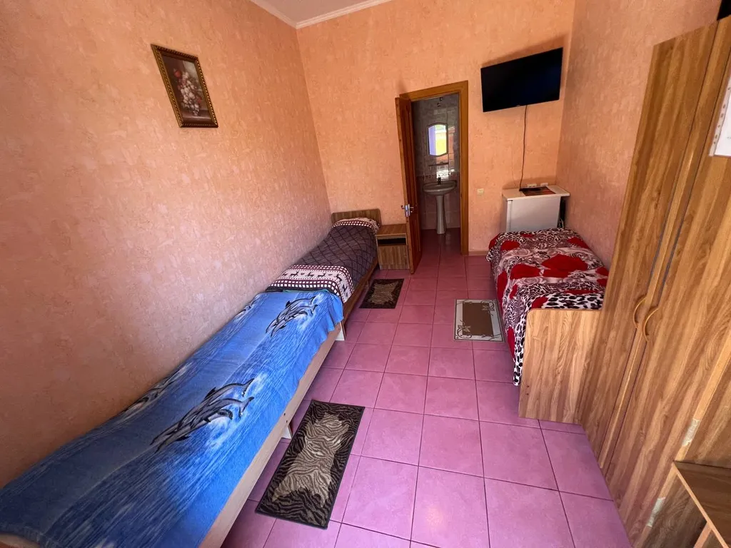 Трёхместный номер полулюкс — Буг, фото 1 из 3