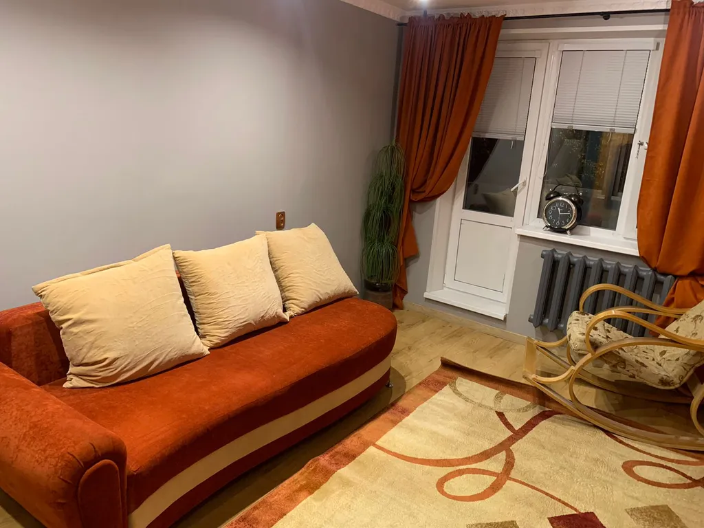 Квартира двухкомнатная в Ленинском, 47 м², Владивосток — фото 2