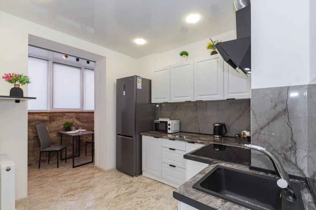 Квартира однокомнатная на улице 26-я Линии, 35 м², Ростов-на-Дону — кухня, фото 5