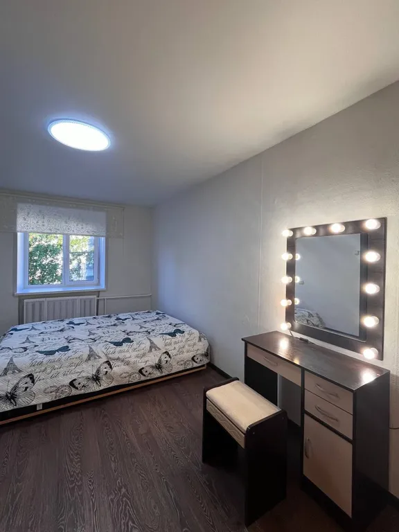 Квартира двухкомнатная на улице Рудакова, 46 м², Питкяранта — спальня, фото 3