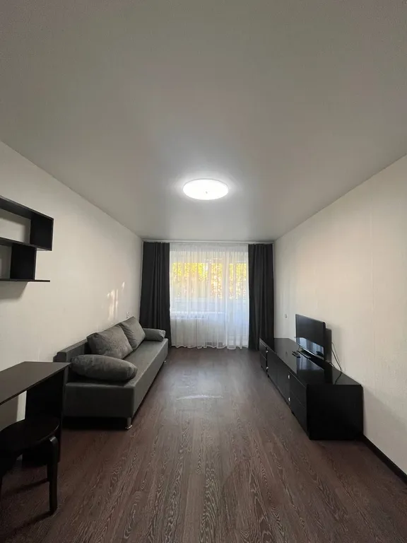 Квартира двухкомнатная на улице Рудакова, 46 м², Питкяранта — спальня, фото 4