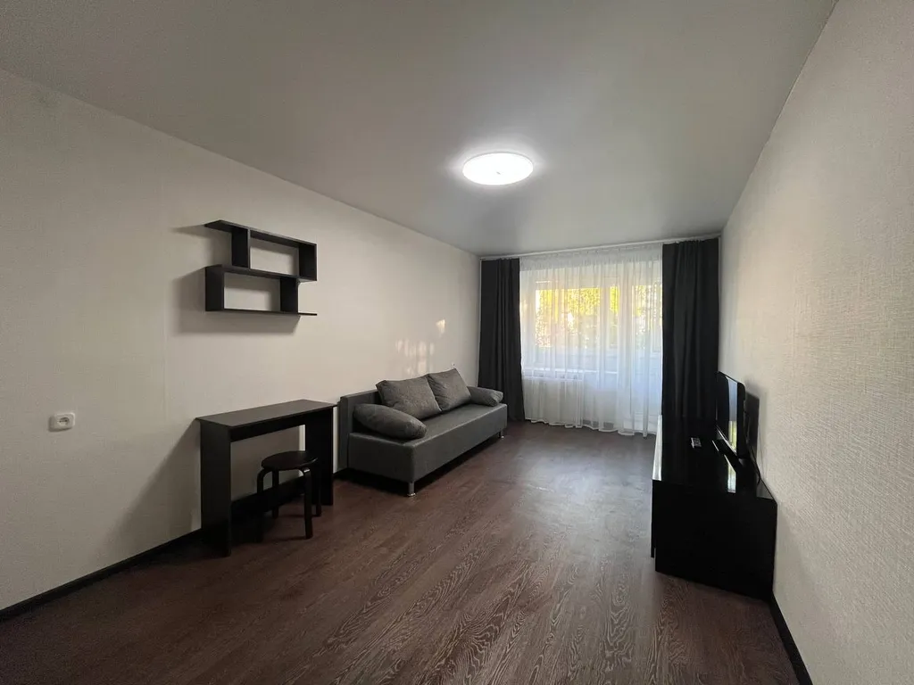 Квартира двухкомнатная на улице Рудакова, 46 м², Питкяранта — спальня, фото 5