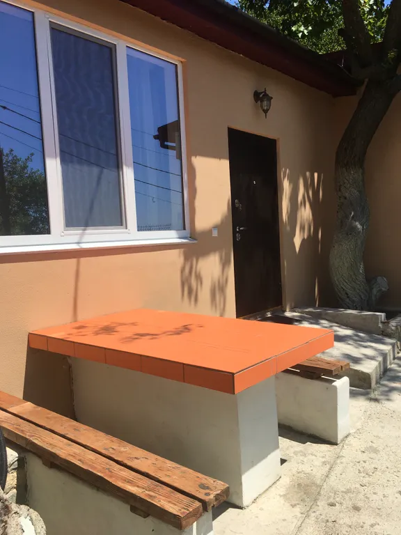 Дом 5-местный на улице Алексеи Ганского, 50 м², Симеиз — фото 10