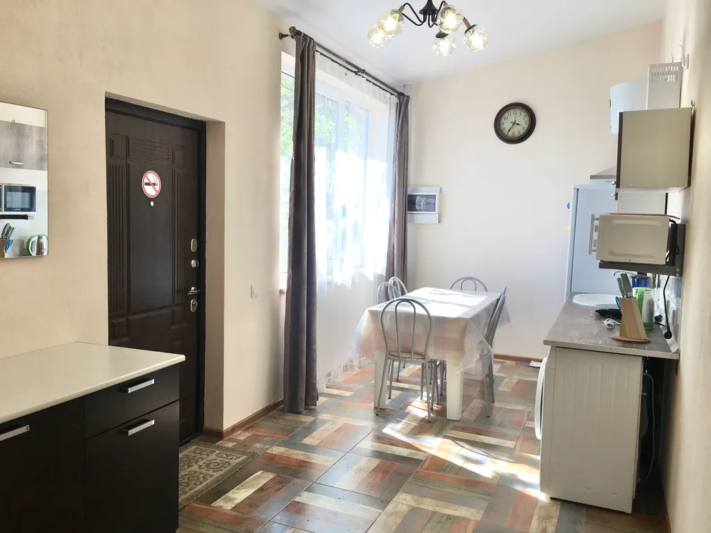Дом 5-местный на улице Алексеи Ганского, 50 м², Симеиз — фото 16