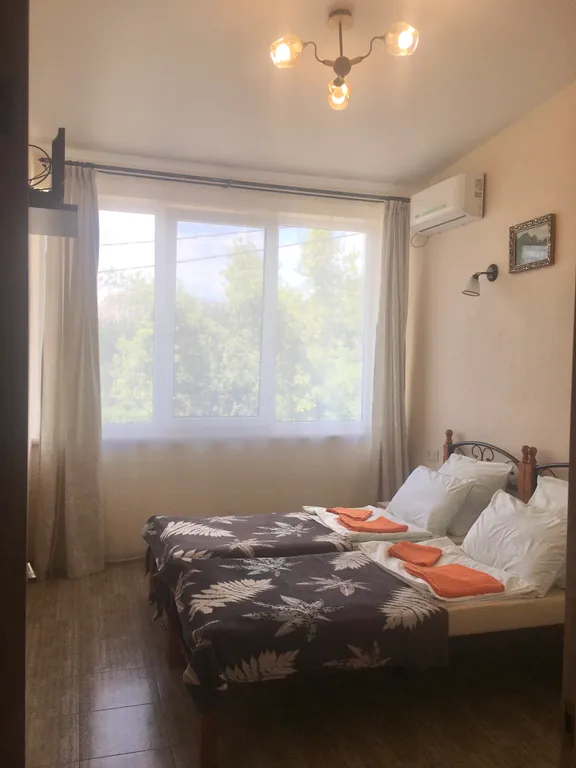 Дом 5-местный на улице Алексеи Ганского, 50 м², Симеиз — фото 18