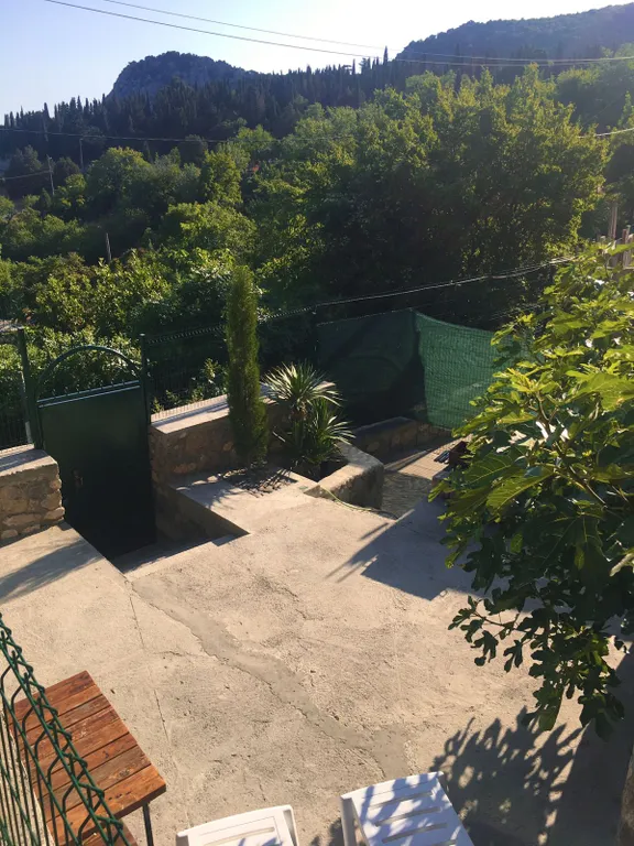 Дом 5-местный на улице Алексеи Ганского, 50 м², Симеиз — фото 6