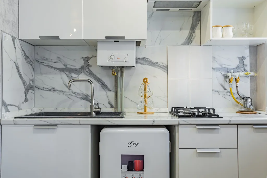Квартира двухкомнатная у метро Московская, 40 м², Нижний Новгород — кухня, фото 4