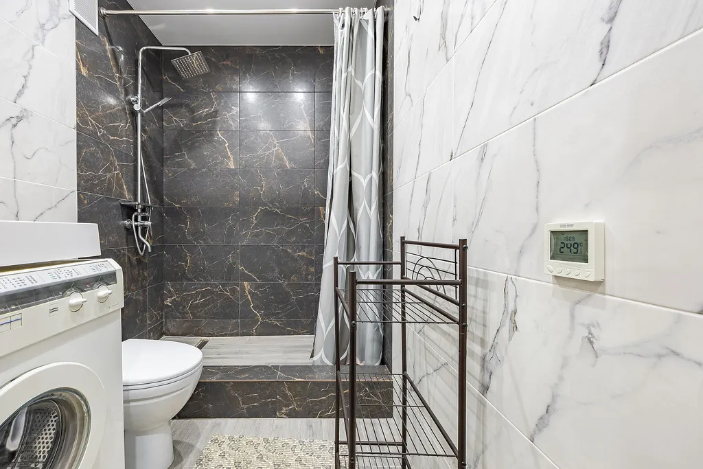 Квартира двухкомнатная у метро Московская, 40 м², Нижний Новгород — ванная комната, фото 4