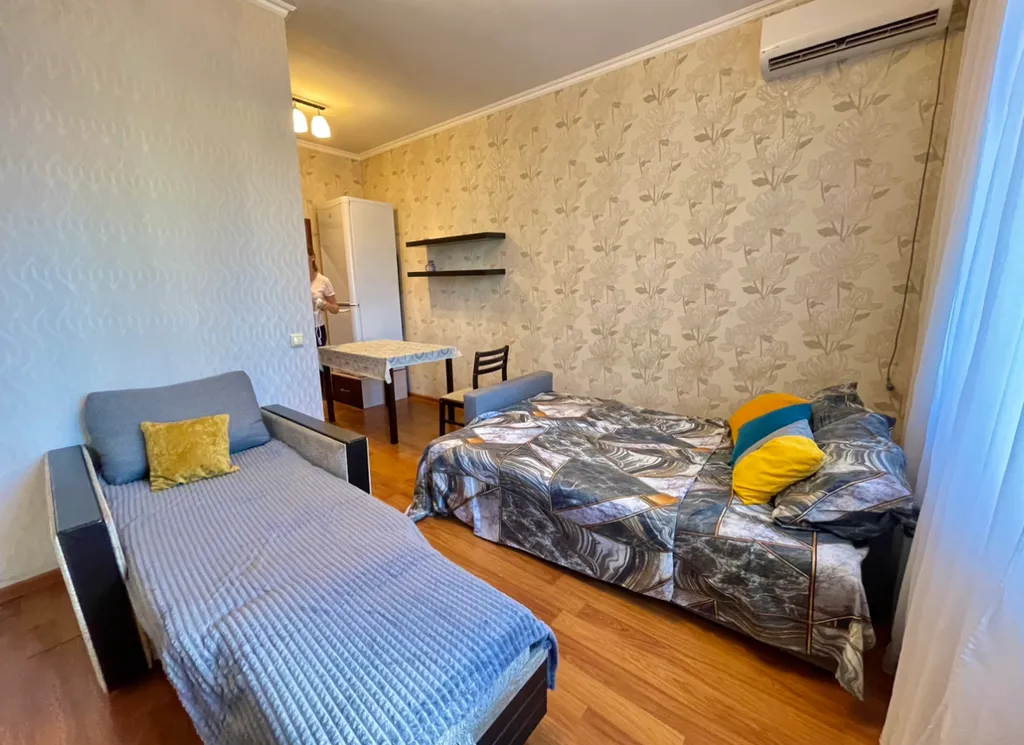 Студия однокомнатная на проспекте Маршала Жукова, 28 м², Ростов-на-Дону — спальня, фото 3