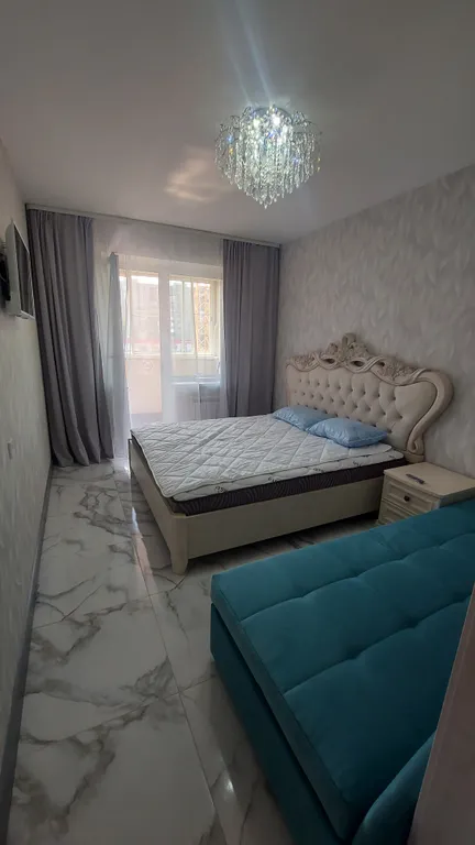 Квартира трёхкомнатная на проспекте Машиностроителее, 70 м², Ярославль — спальня, фото 6