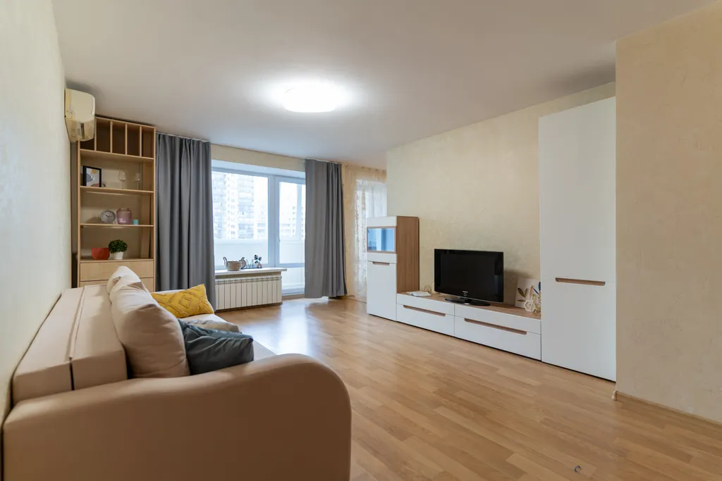 Просторная квартира с гидромассажной ванной и балконом