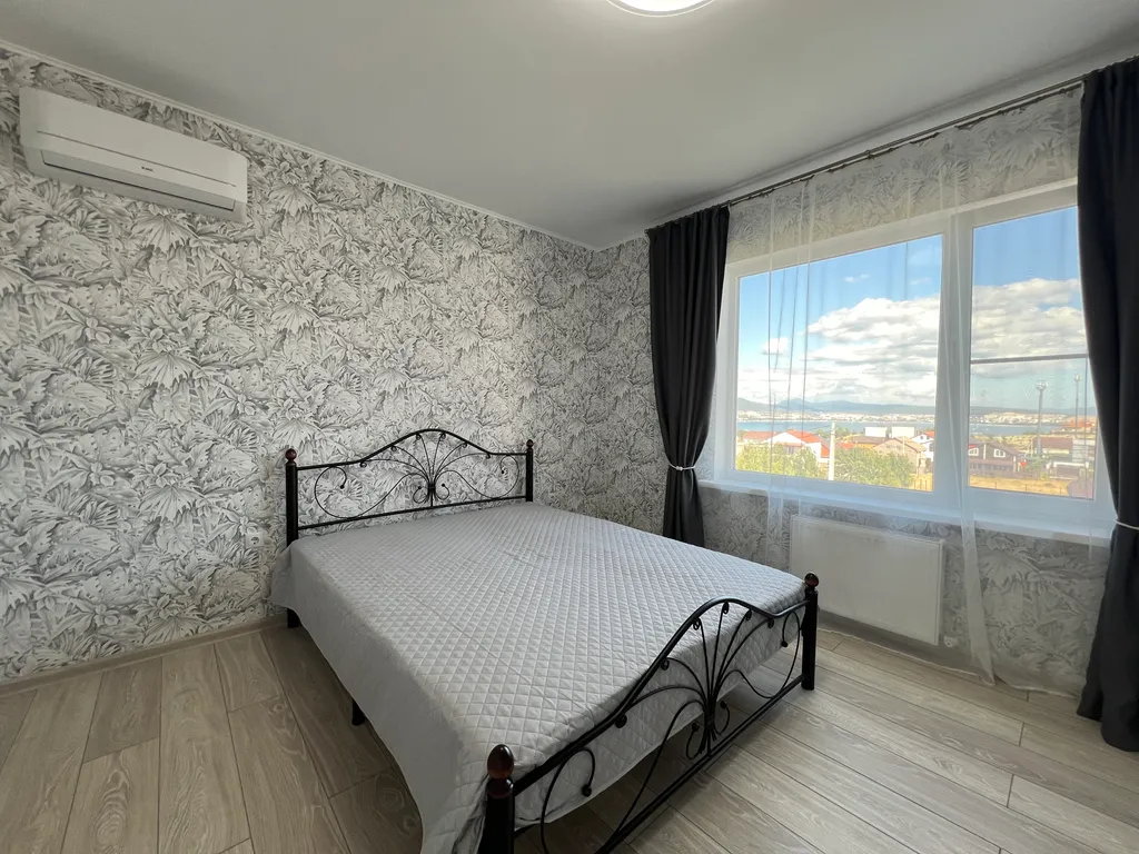 Коттедж 8-местный в микрорайоне Персиковом саде, 120 м², Геленджик — фото 19