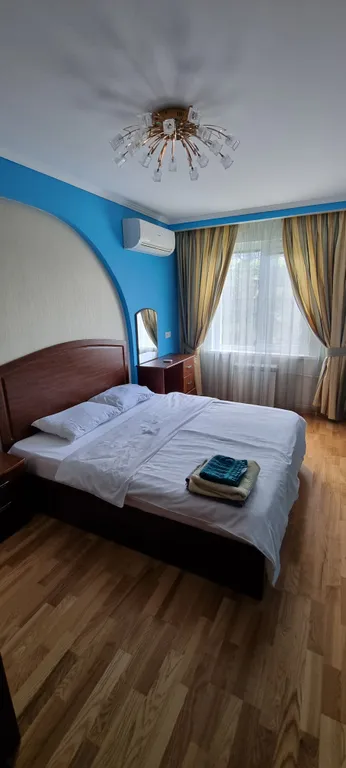 Квартира трёхкомнатная на улице Виткевиче, 62 м², Кацивели — спальня, фото 5