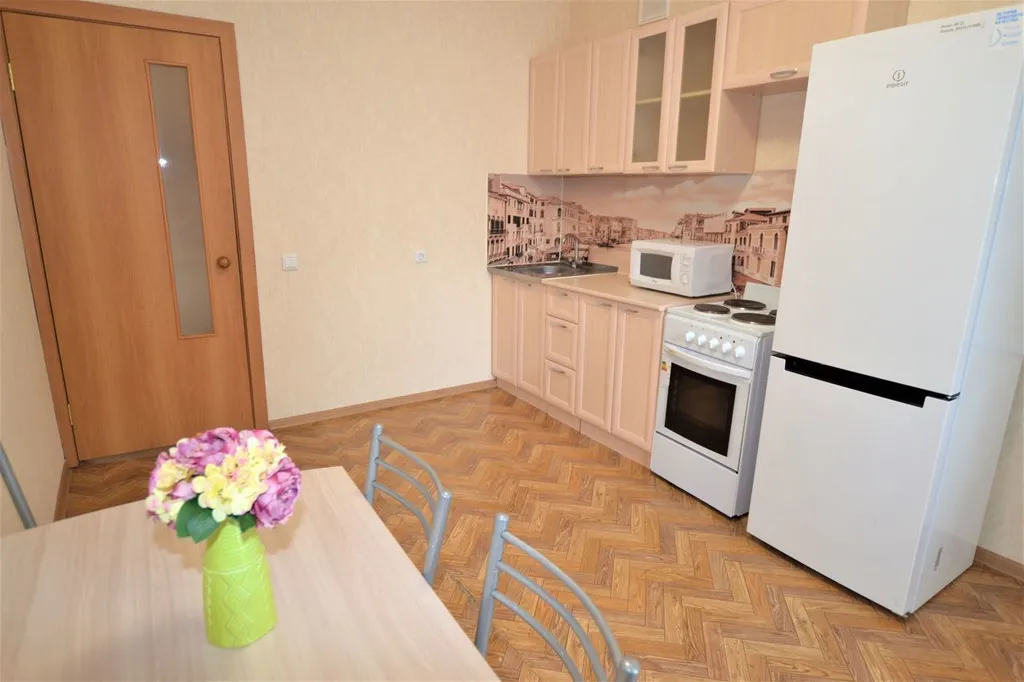 Квартира однокомнатная в Советском, 51 м², Красноярск — кухня