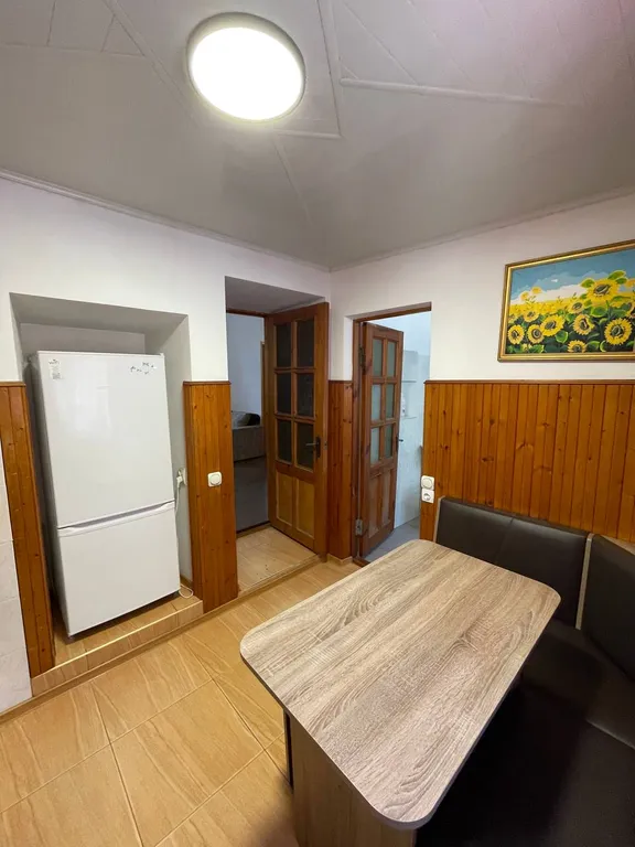 Квартира двухкомнатная на улице Батурина, 40 м², Ливадия — фото 6