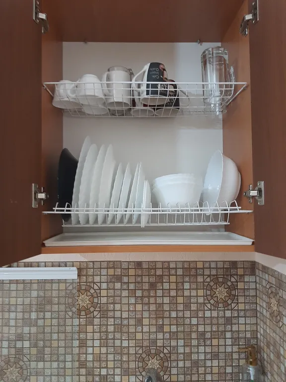 Квартира двухкомнатная на улице Кирова, 65 м², Иноземцево — кухня, фото 3