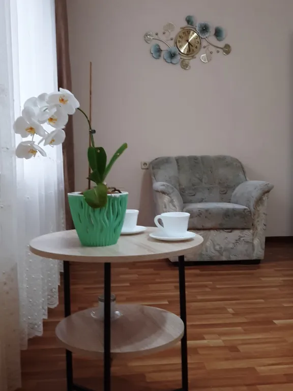 Квартира двухкомнатная на улице Кирова, 65 м², Иноземцево — спальня, фото 5