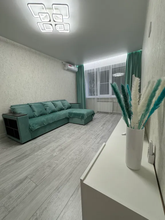 Квартира двухкомнатная в переулке Крупском, 47 м², Каменск-Шахтинский — фото 10