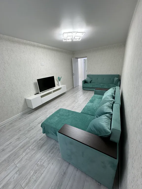 Квартира двухкомнатная в переулке Крупском, 47 м², Каменск-Шахтинский — фото 11