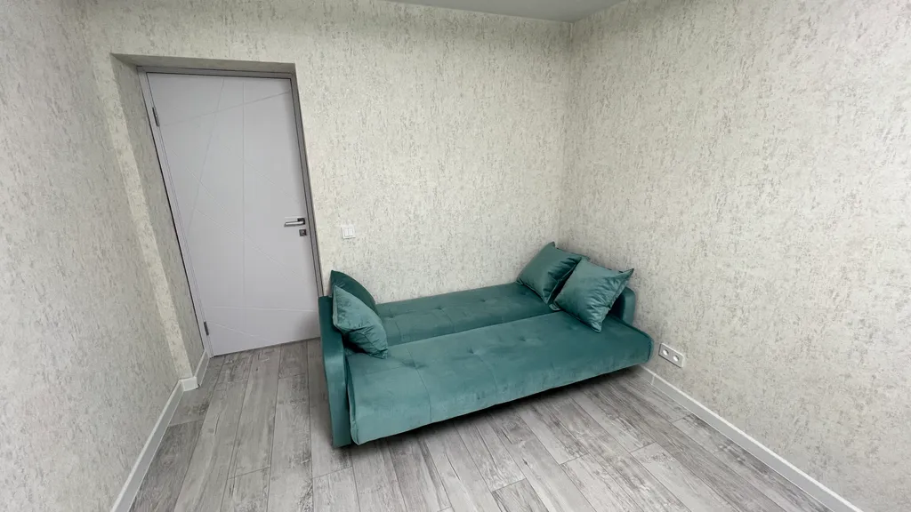 Квартира двухкомнатная в переулке Крупском, 47 м², Каменск-Шахтинский — фото 18