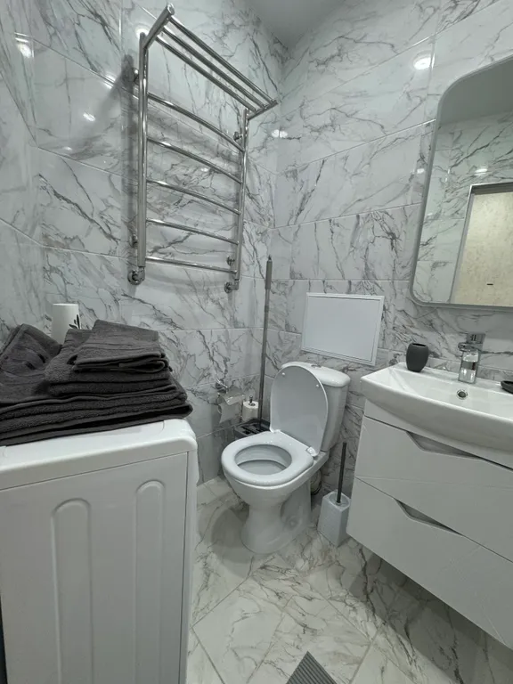 Квартира двухкомнатная в переулке Крупском, 47 м², Каменск-Шахтинский — фото 5