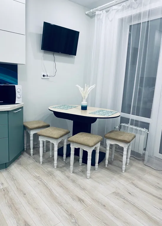Квартира однокомнатная в Октябрьском, 44 м², Иркутск — кухня, фото 2