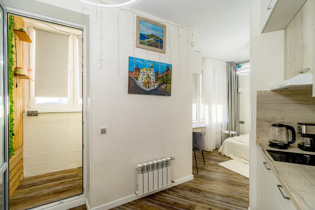 Студия однокомнатная у Горьковской, в Кузнечихе, 26 м², Нижний Новгород — кухня, фото 2