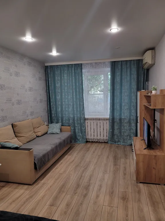 Квартира однокомнатная на улице Чучева, 30 м², Таганрог — спальня, фото 4