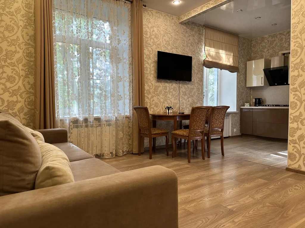 3-комнатная квартира с джакузи в центре Зеленогорска