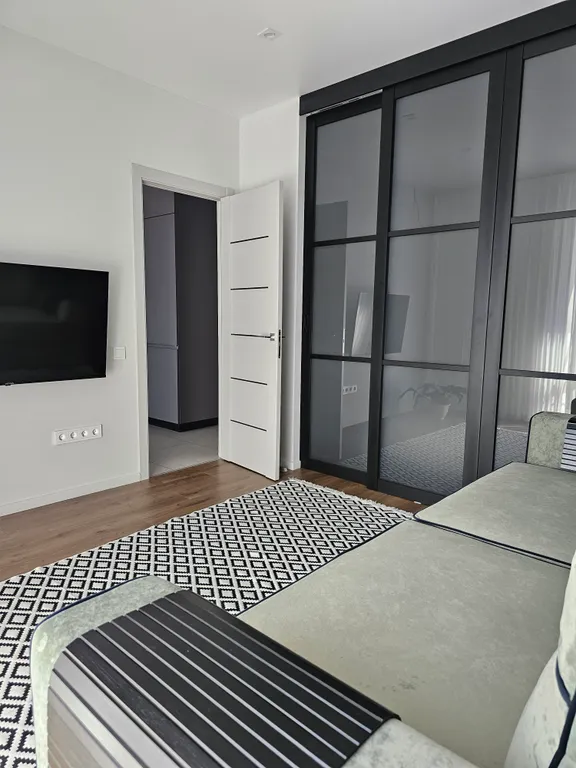 Квартира однокомнатная в Дзержинском, 40 м², Волгоград — спальня, фото 3