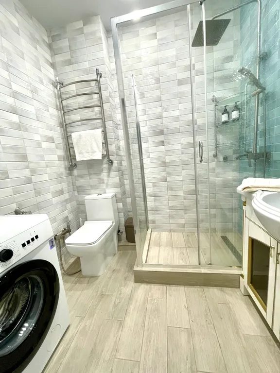 Квартира двухкомнатная на улице Интернациональной, 80 м², Ессентуки — фото 13