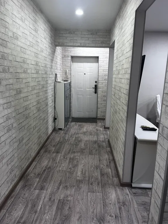 Квартира трёхкомнатная в Первореченском, 65 м², Владивосток — фото 6