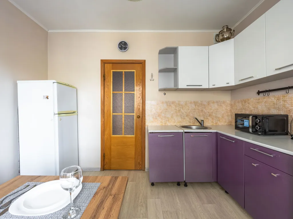 Апартаменты двухкомнатные в Красногвардейском, 62 м², Санкт-Петербург — кухня