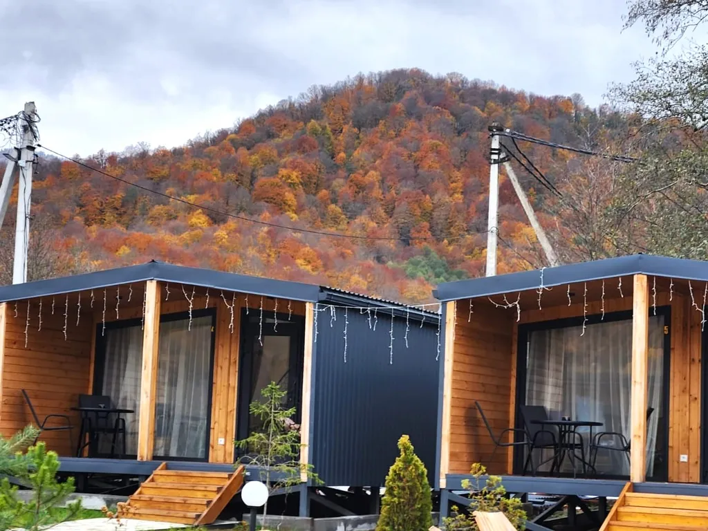 Домик в горах Адыгеи с бассейном